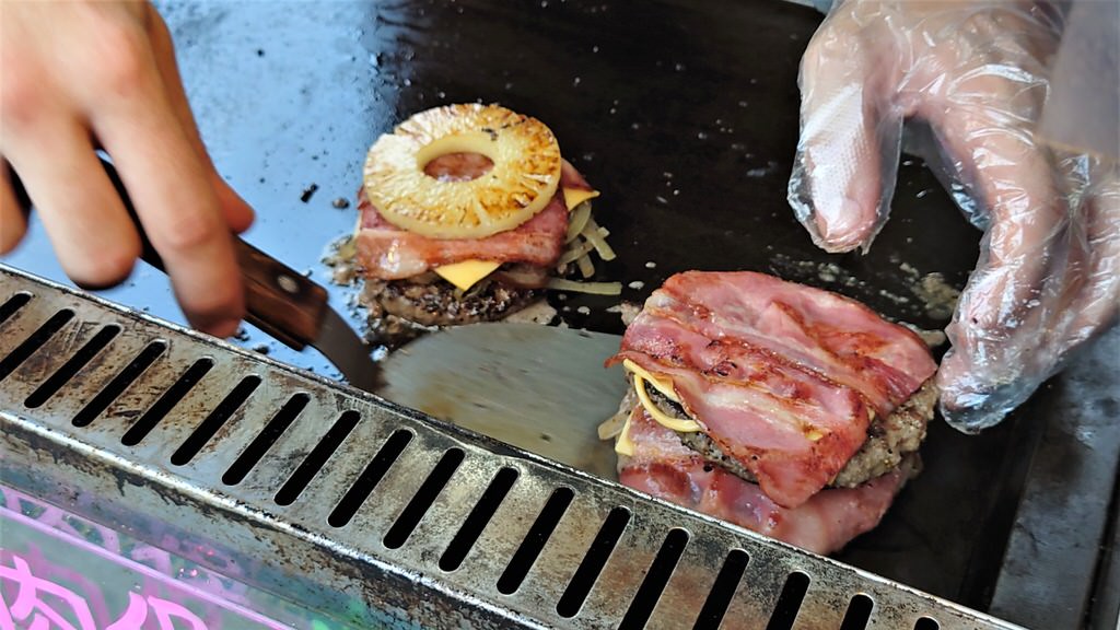 斯威比漢堡 Sweet bits and Burgers︱美味又道地的澳洲漢堡在中興新村!午後飄揚起異國香味～114.8.21重新開幕!