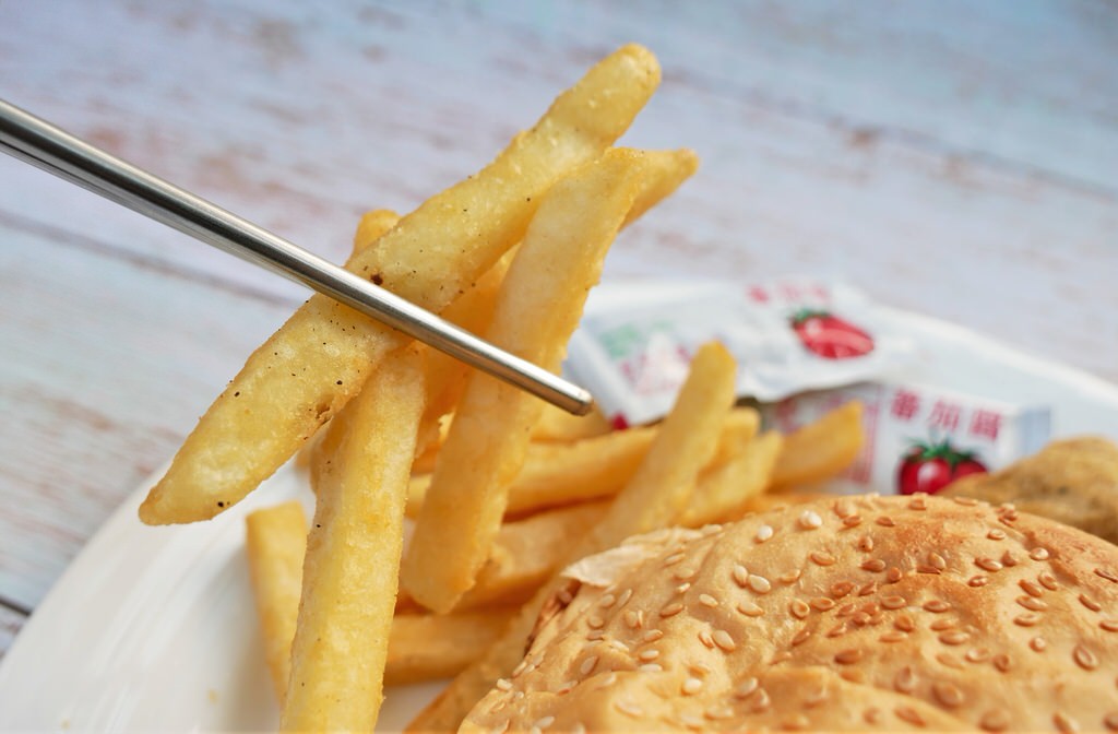 中興-斯威比漢堡 Sweet bits and Burgers (fries)