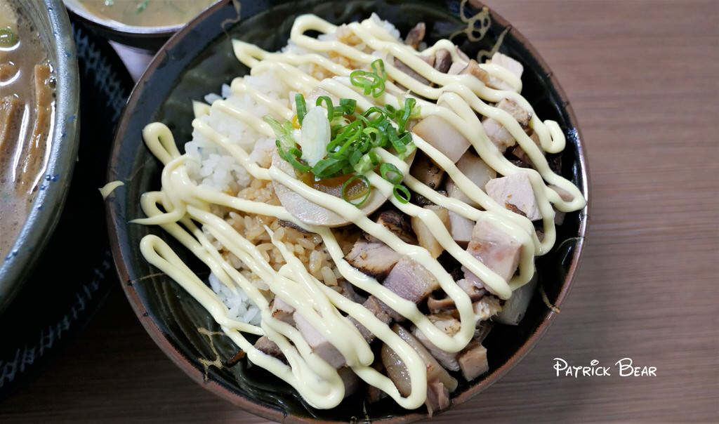 清拉麵︱草屯虎山路上充滿日式屋台風情的絕對必吃平價拉麵～110年搬到草屯囉!