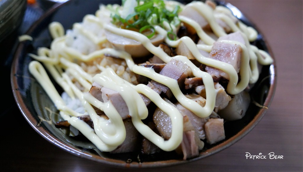 清拉麵︱草屯虎山路上充滿日式屋台風情的絕對必吃平價拉麵～110年搬到草屯囉!