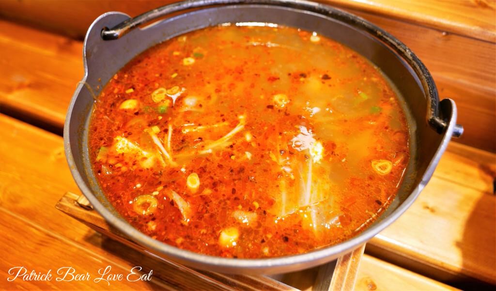 御青方麻辣臭豆腐草屯店︱夜來越香草屯的宵夜聚餐好去處～110.12@合作體驗