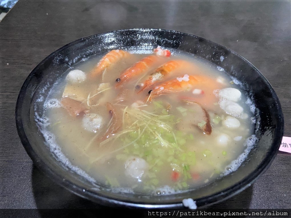 江湖客棧海鮮粥