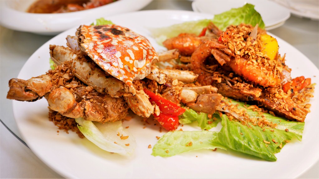 2訪拾粵茶餐館︱年節尾牙家庭聚餐首選!在草屯郊區LED燈廠裡的奢華饗宴