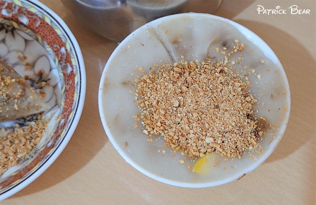 成功路碗粿肉粽肉羹︱學甲必吃的美味限量供應傳統早餐在公有市場～