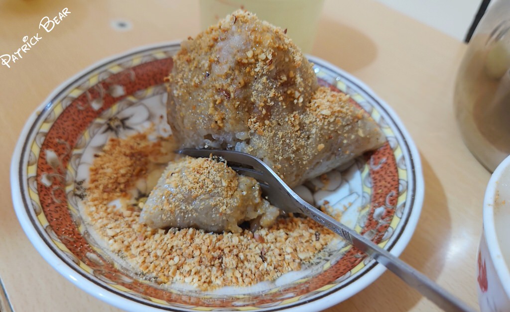 成功路碗粿肉粽肉羹︱學甲必吃的美味限量供應傳統早餐在公有市場～