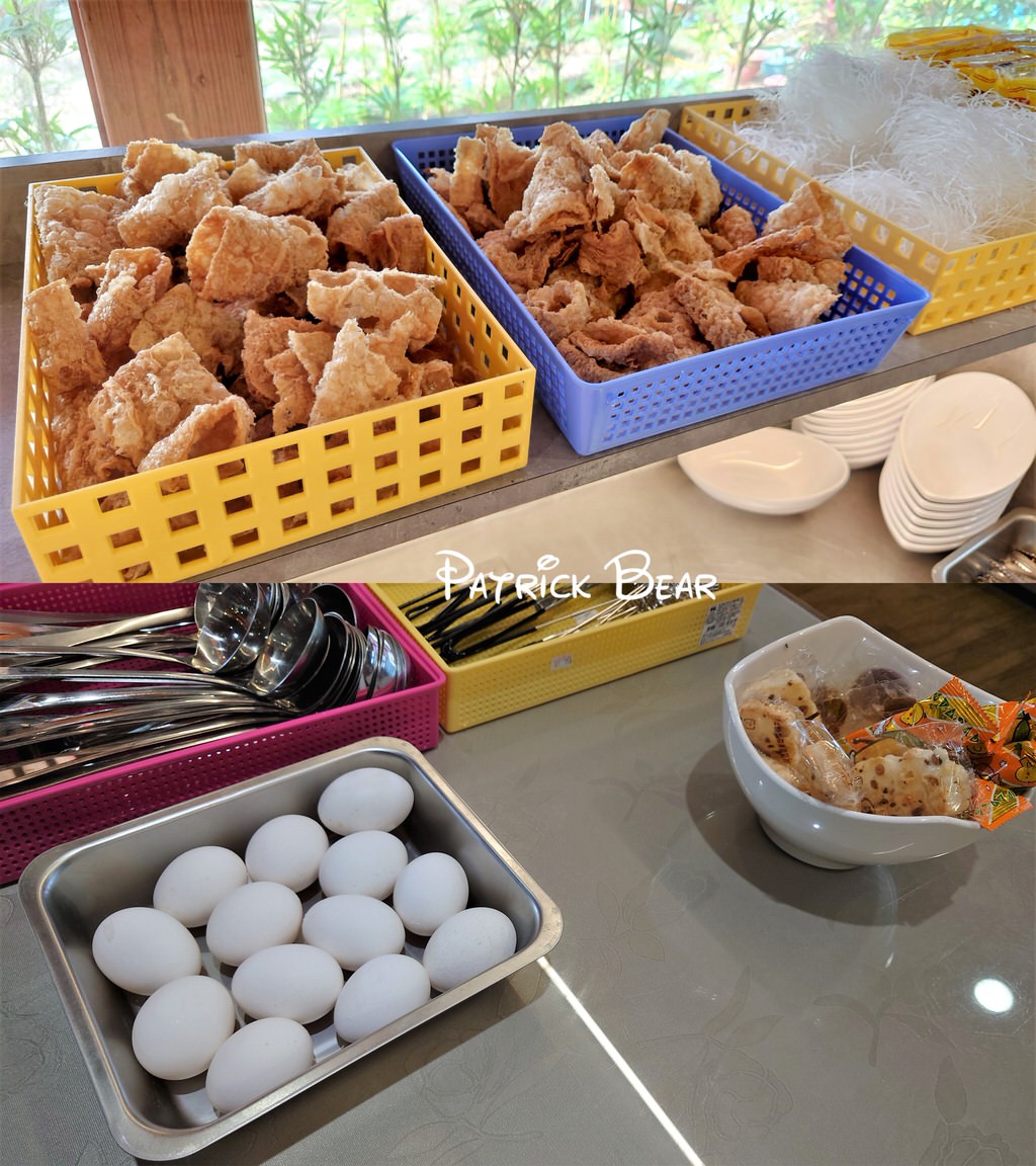 荷塘月色火鍋店︱主打和牛、捲餅、牛肉麵吃到飽的中興新村火鍋店～114.7月搬至南投，更名為”小聚場”!