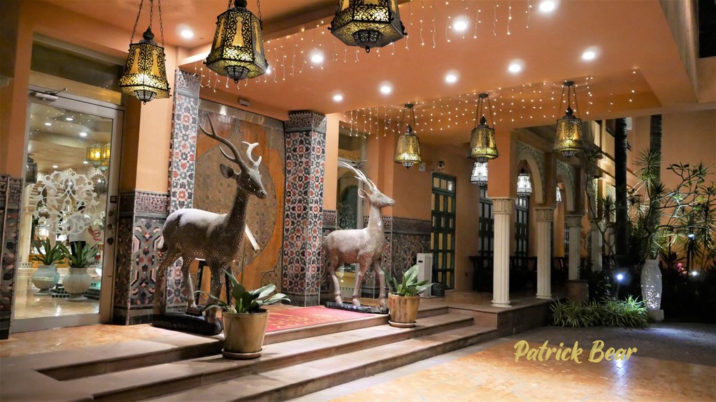 墾丁亞曼達會館︱在國境之南邂逅高貴神秘的北非摩洛哥宮殿建築，不用出國來屏東恆春偽出國～飯店早餐介紹及住宿心得!