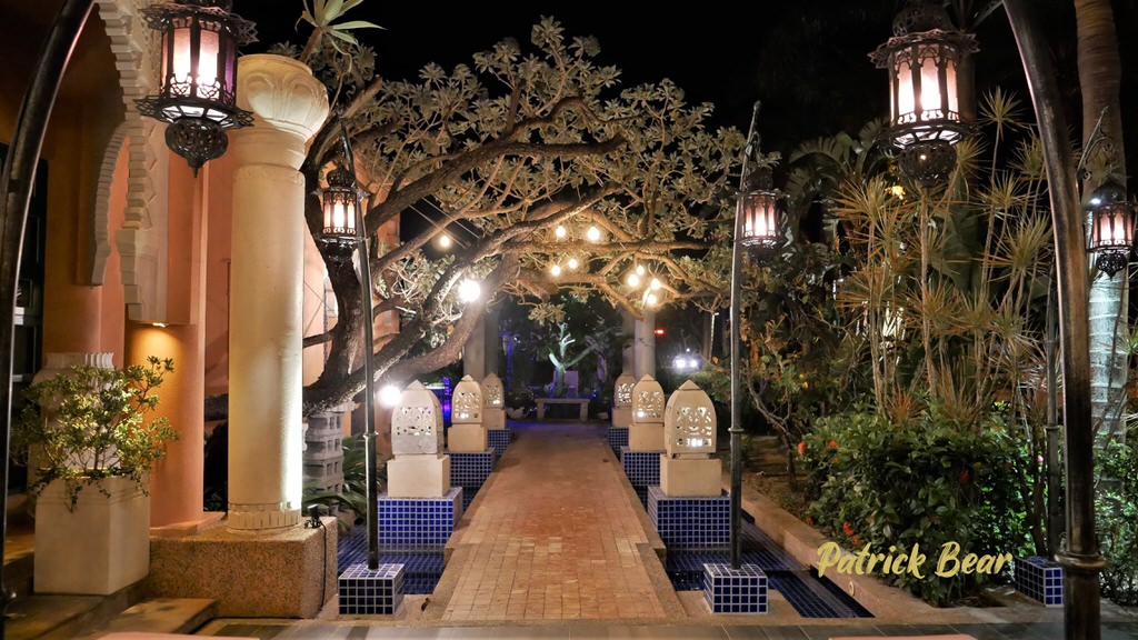 墾丁亞曼達會館︱在國境之南邂逅高貴神秘的北非摩洛哥宮殿建築，不用出國來屏東恆春偽出國～飯店早餐介紹及住宿心得!