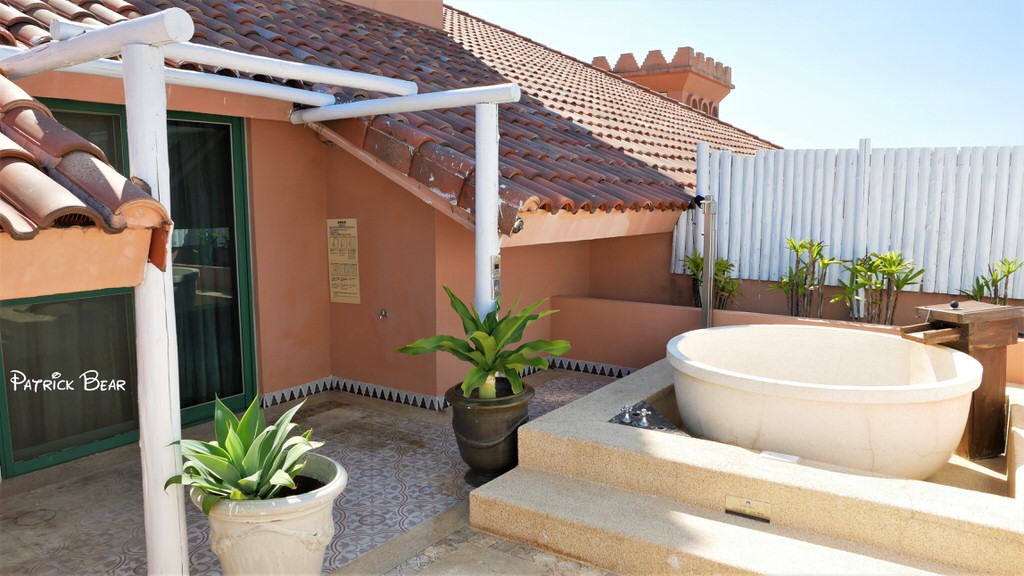 墾丁亞曼達會館︱在國境之南邂逅高貴神秘的北非摩洛哥宮殿建築，不用出國來屏東恆春偽出國～飯店早餐介紹及住宿心得!