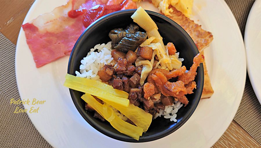 墾丁亞曼達會館︱在國境之南邂逅高貴神秘的北非摩洛哥宮殿建築，不用出國來屏東恆春偽出國～飯店早餐介紹及住宿心得!