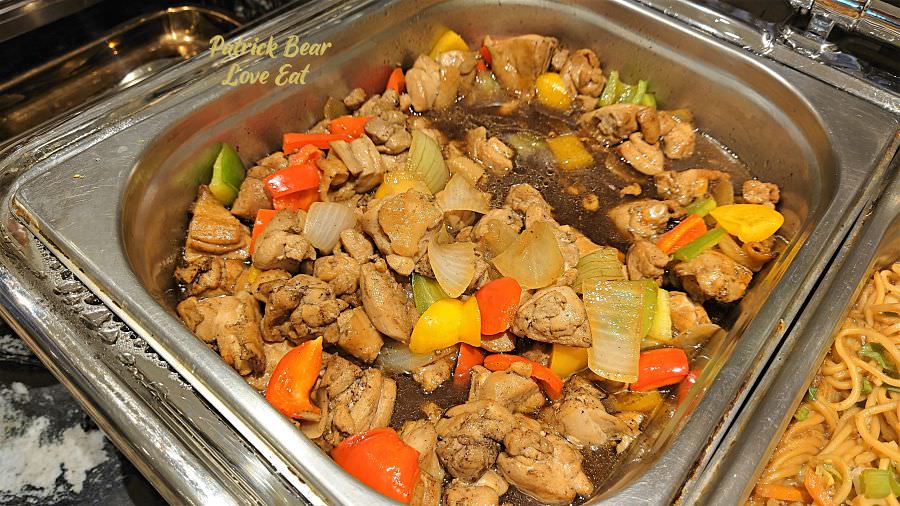 墾丁亞曼達會館︱在國境之南邂逅高貴神秘的北非摩洛哥宮殿建築，不用出國來屏東恆春偽出國～飯店早餐介紹及住宿心得!