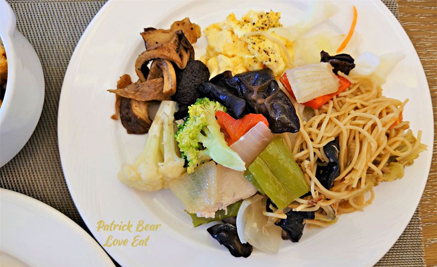 墾丁亞曼達會館︱在國境之南邂逅高貴神秘的北非摩洛哥宮殿建築，不用出國來屏東恆春偽出國～飯店早餐介紹及住宿心得!