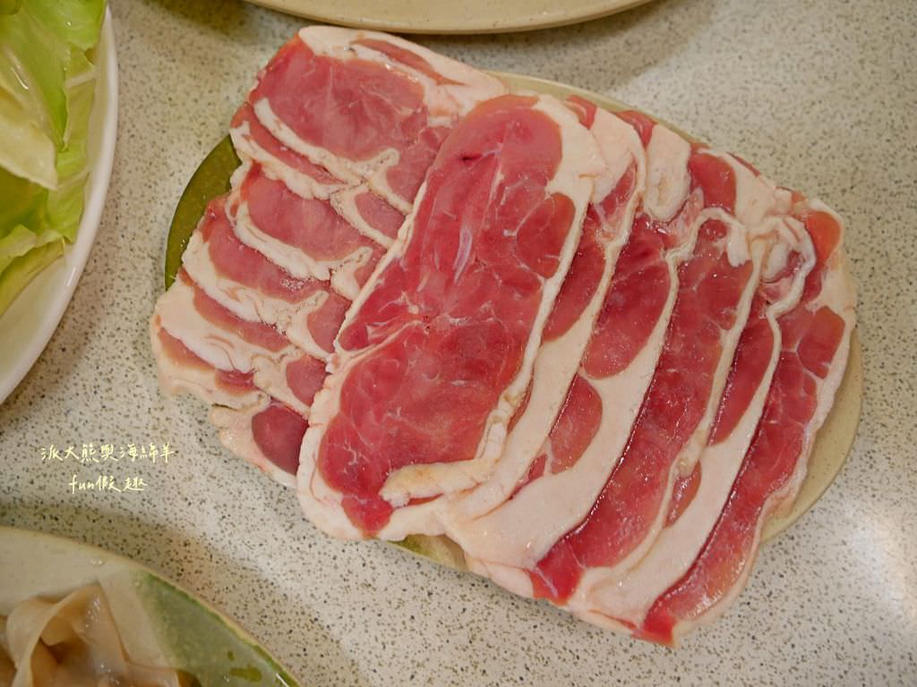 霸味薑母鴨草屯店︱無可挑剔的黃金比例湯頭～每到冬季總是大排長龍!