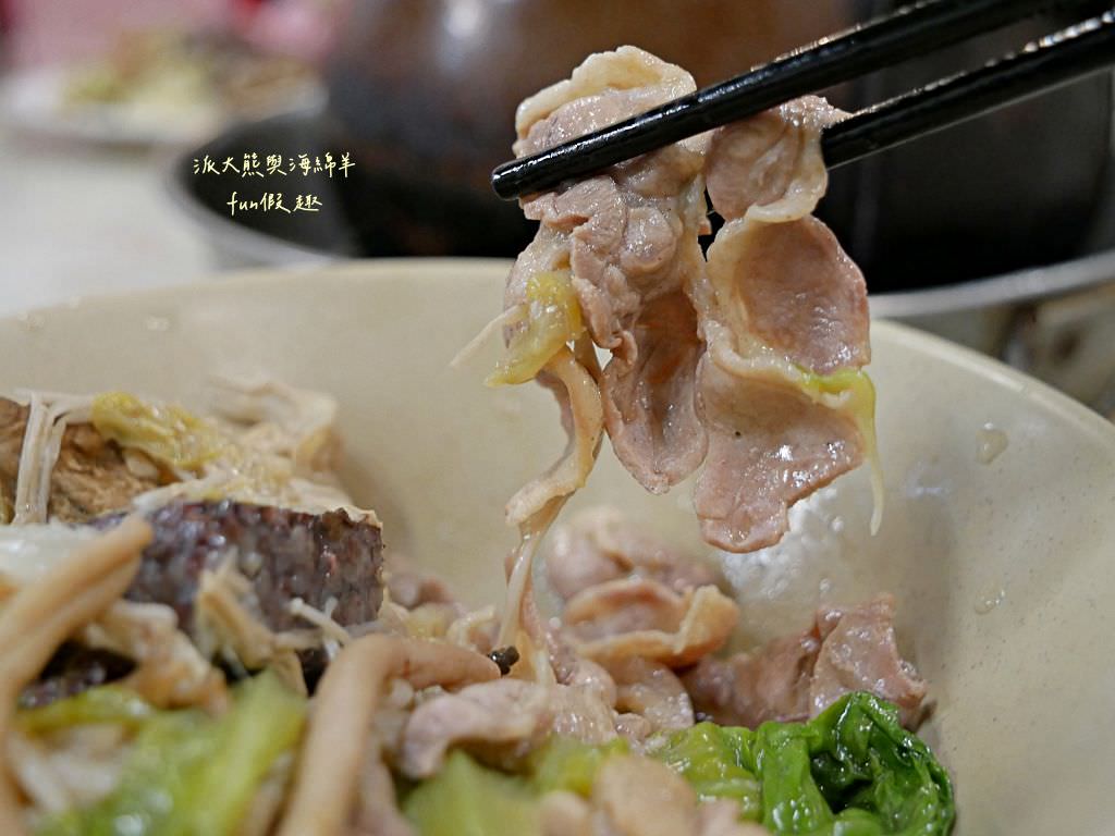 霸味薑母鴨草屯店︱無可挑剔的黃金比例湯頭～每到冬季總是大排長龍!