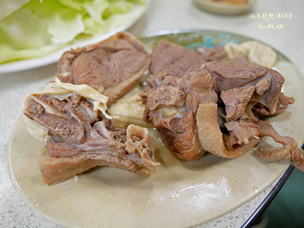 霸味薑母鴨草屯店︱無可挑剔的黃金比例湯頭～每到冬季總是大排長龍!