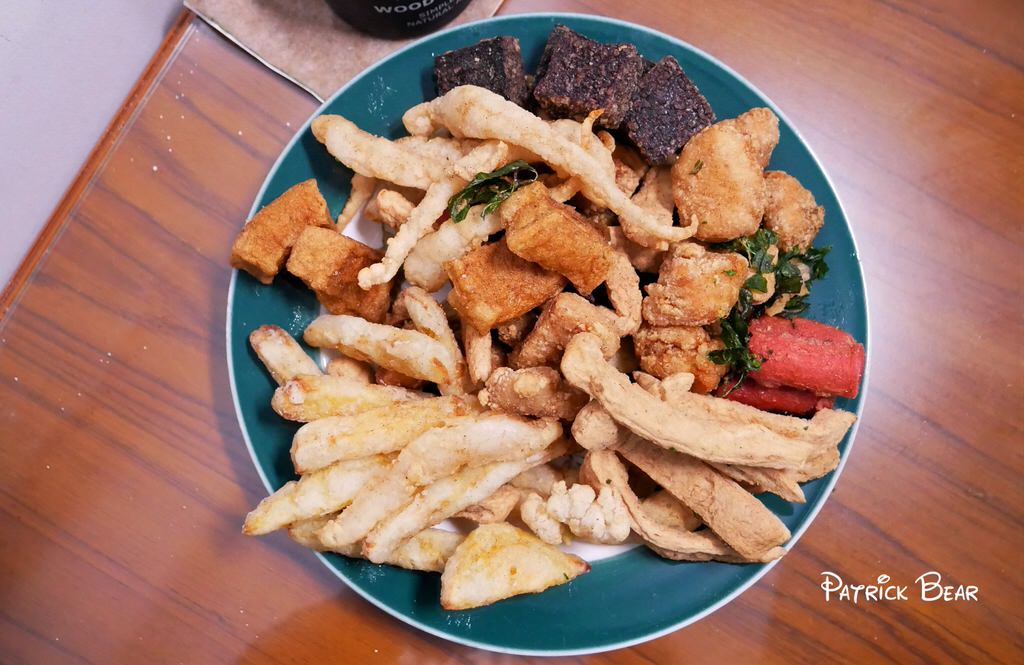 學甲統一塩酥雞︱飄香30餘年的必吃排隊的學甲小吃美食～