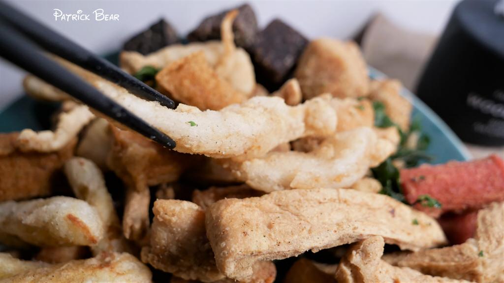 學甲統一塩酥雞︱飄香30餘年的必吃排隊的學甲小吃美食～