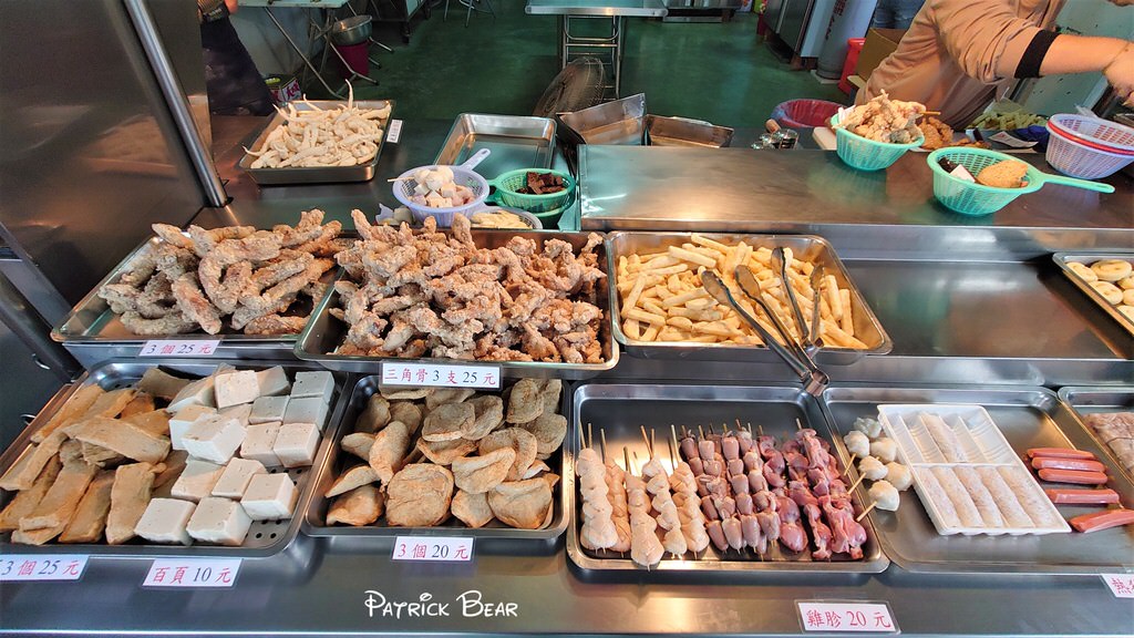 學甲統一塩酥雞︱飄香30餘年的必吃排隊的學甲小吃美食～
