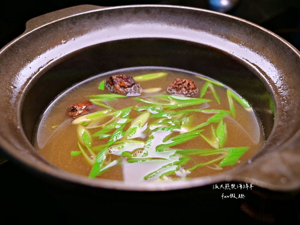 澎漁海味壽司鍋物︱全台唯一不靠海的南投也可以大啖澎湖出產生猛海鮮及和牛鍋物@合作體驗～搬址到草屯鎮公所旁