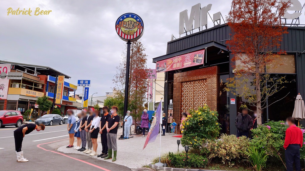 史堤克牛排草屯店︱在南投草屯知名連鎖美式牛排自助餐廳，109年10月開幕~超級推薦薯條💗好吃到讓我記憶深刻!