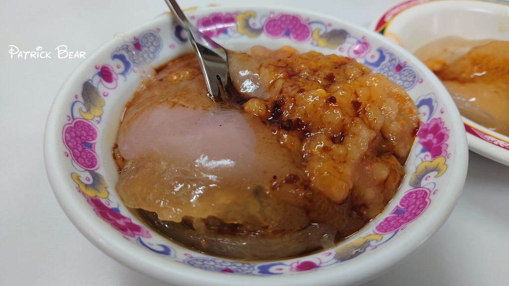 金樹冰果室︱豐原廟東夜市賣鳳梨冰品超過80年的臺中肉圓店，還有特別款 涼丸唷!