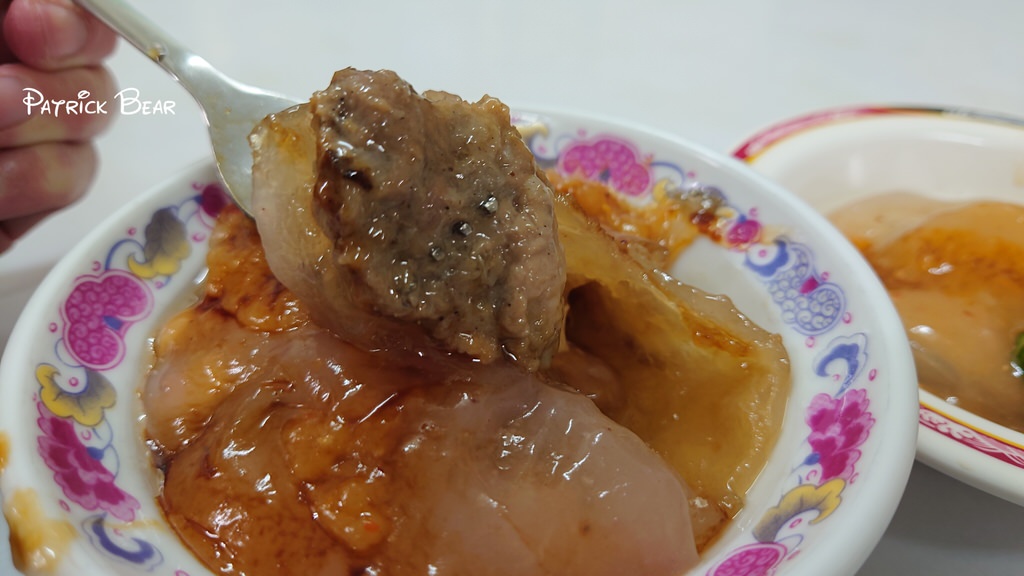 金樹冰果室︱豐原廟東夜市賣鳳梨冰品超過80年的臺中肉圓店，還有特別款 涼丸唷!