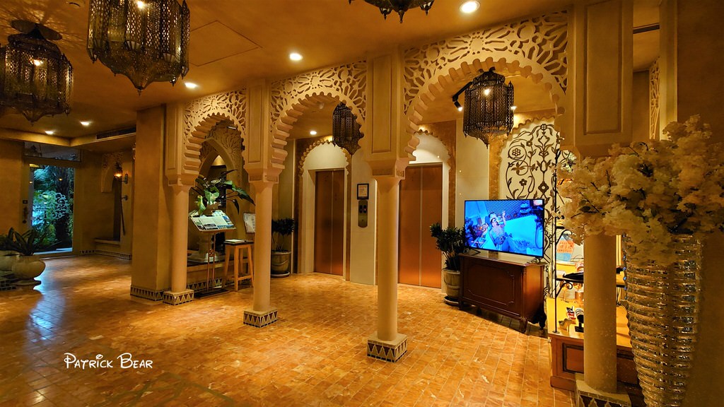 墾丁亞曼達會館︱在國境之南邂逅高貴神秘的北非摩洛哥宮殿建築，不用出國來屏東恆春偽出國～飯店早餐介紹及住宿心得!