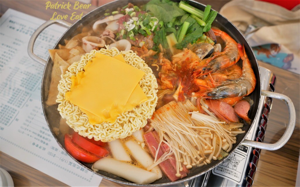 韓鮮韓式料理草屯店︱主打內用小菜無限供應的韓式美食，原本總店在南投市，後來自開～110.7新開幕