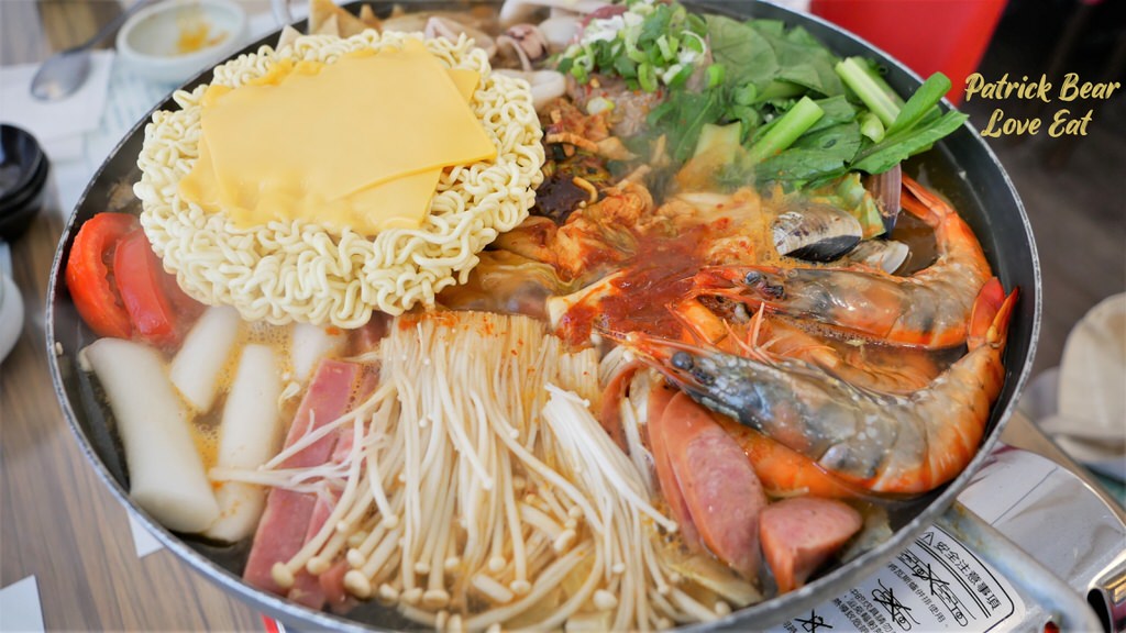 韓鮮韓式料理草屯店︱主打內用小菜無限供應的韓式美食，原本總店在南投市，後來自開～110.7新開幕