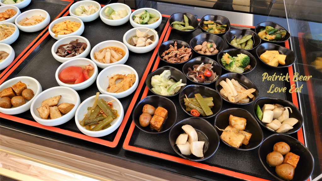 韓鮮韓式料理草屯店︱主打內用小菜無限供應的韓式美食，原本總店在南投市，後來自開～110.7新開幕