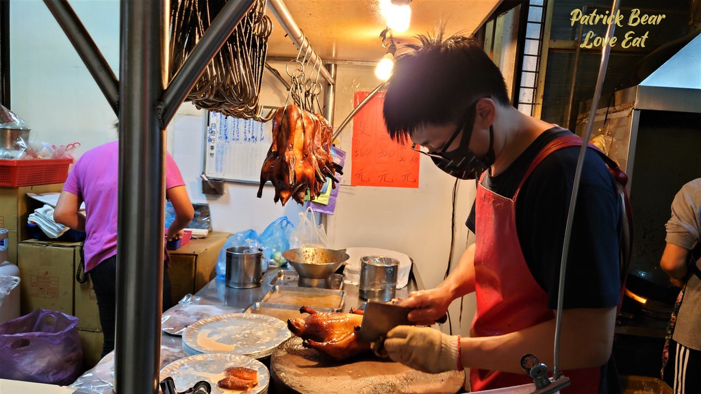 台北真來馫烤鴨莊 學甲分店、真來香烤鴨莊｜從小吃到大的難忘美味，可說是學甲經典美食～
