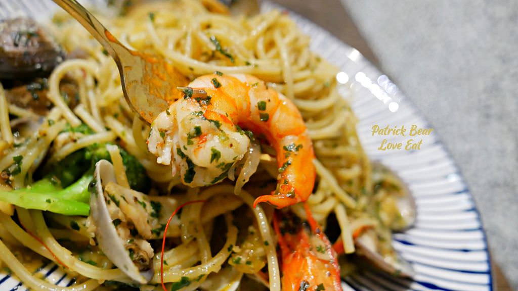 象廚工房︱令人驚豔的南投市工業風義大利麵餐廳～111.7新開幕!