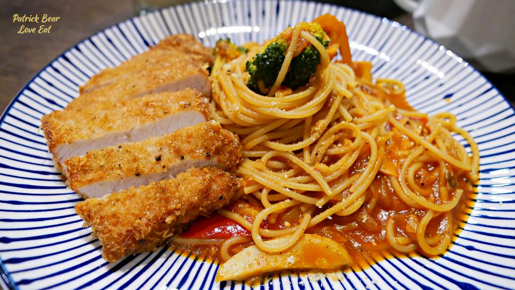 象廚工房︱令人驚豔的南投市工業風義大利麵餐廳～111.7新開幕!