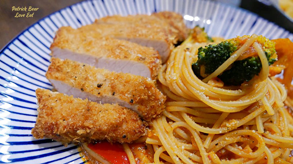 象廚工房︱令人驚豔的南投市工業風義大利麵餐廳～111.7新開幕!