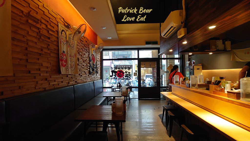 東京醬油拉麵超極丸｜花朵般盛開的台中拉麵，不論是濃郁或清湯一吃就上癮，好看好吃更好拍~SP綜合特製版本一次滿足!