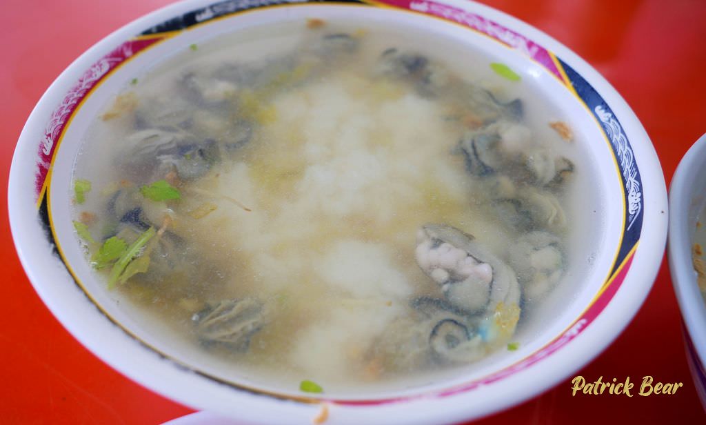 永通虱目魚粥｜來學甲必吃2023米其林必比登推介連續兩年的在地家常美食，2023.8菜單，開店近一甲子老店～民國54年開業!