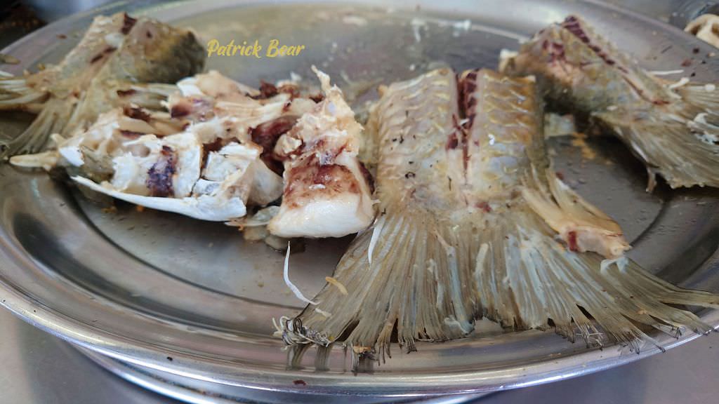 永通虱目魚粥｜來學甲必吃2023米其林必比登推介連續兩年的在地家常美食，2023.8菜單，開店近一甲子老店～民國54年開業!