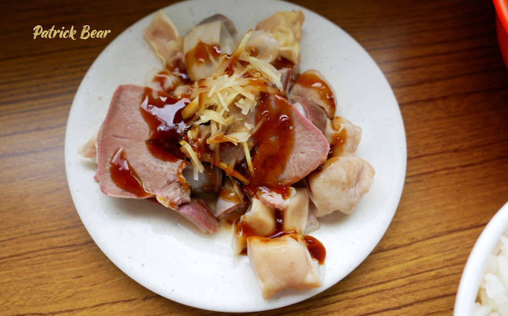 藍古早味︱南投草屯太平路萊爾富旁的神祕爌肉飯，價格親民又美味～103.2創立