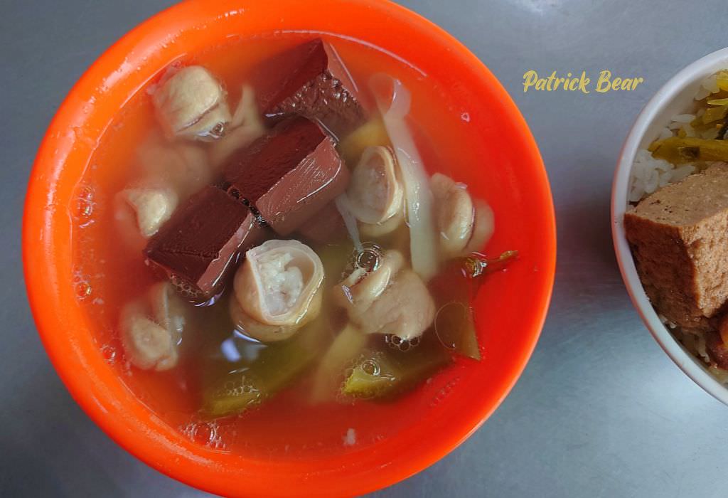 藍古早味︱南投草屯太平路萊爾富旁的神祕爌肉飯，價格親民又美味～103.2創立