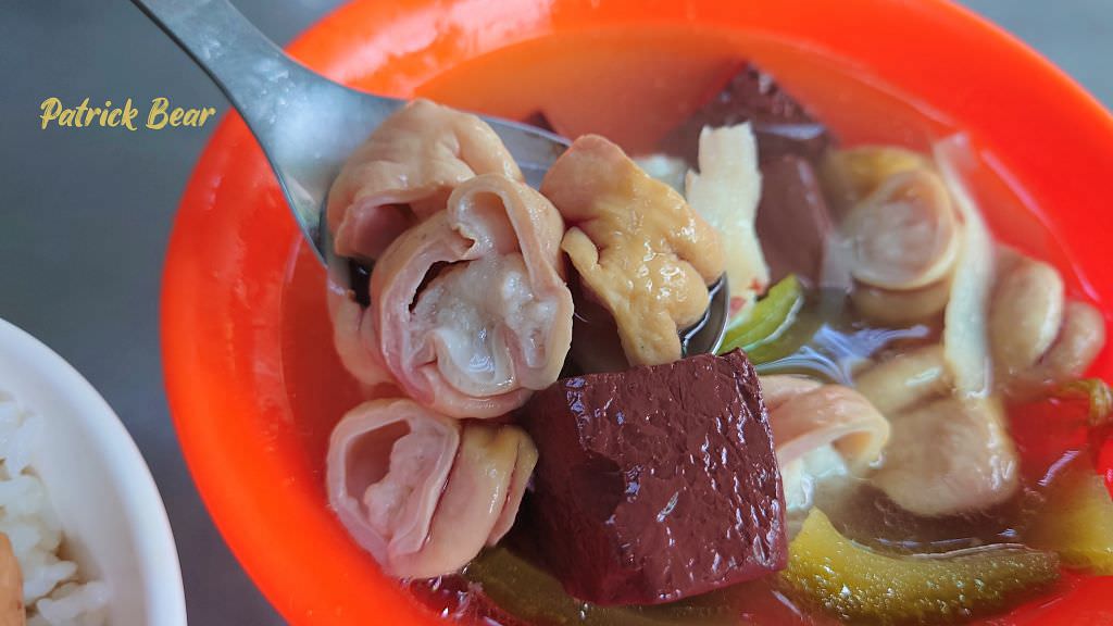 藍古早味︱南投草屯太平路萊爾富旁的神祕爌肉飯，價格親民又美味～103.2創立