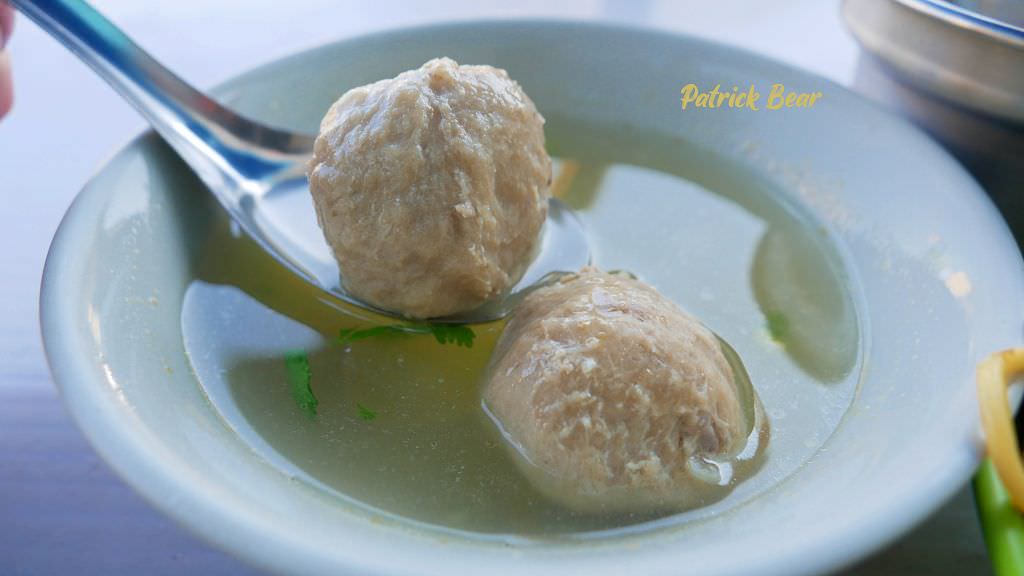 藍古早味︱南投草屯太平路萊爾富旁的神祕爌肉飯，價格親民又美味～103.2創立