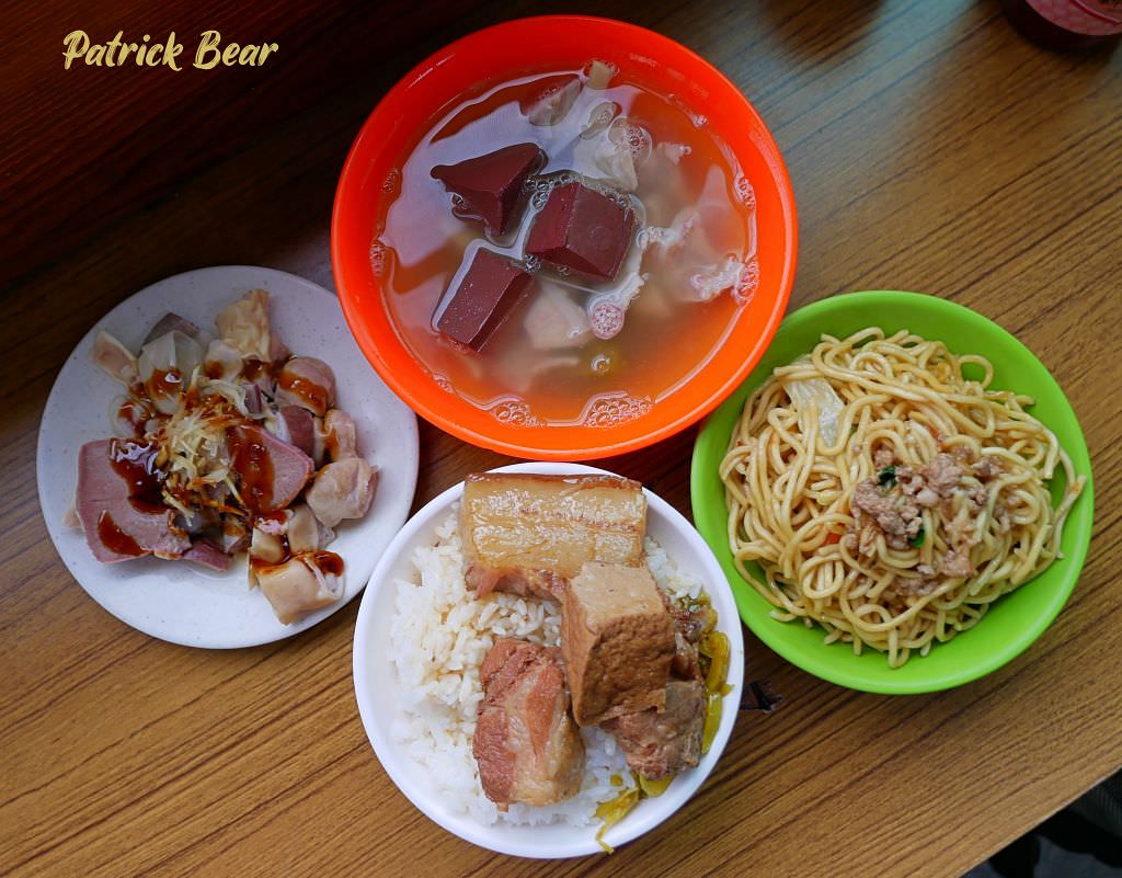 藍古早味︱南投草屯太平路萊爾富旁的神祕爌肉飯，價格親民又美味～103.2創立