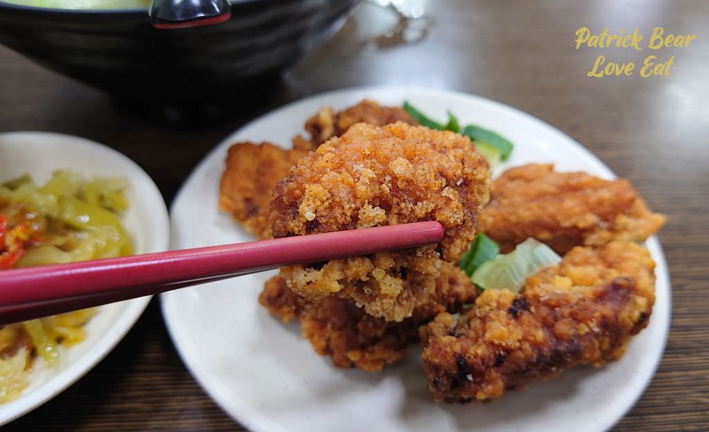 九號麵館｜明亮乾淨且再訪率高到破表的草屯麵館!!!牛肉麵、水餃都好吃～111.8.20重新改版～