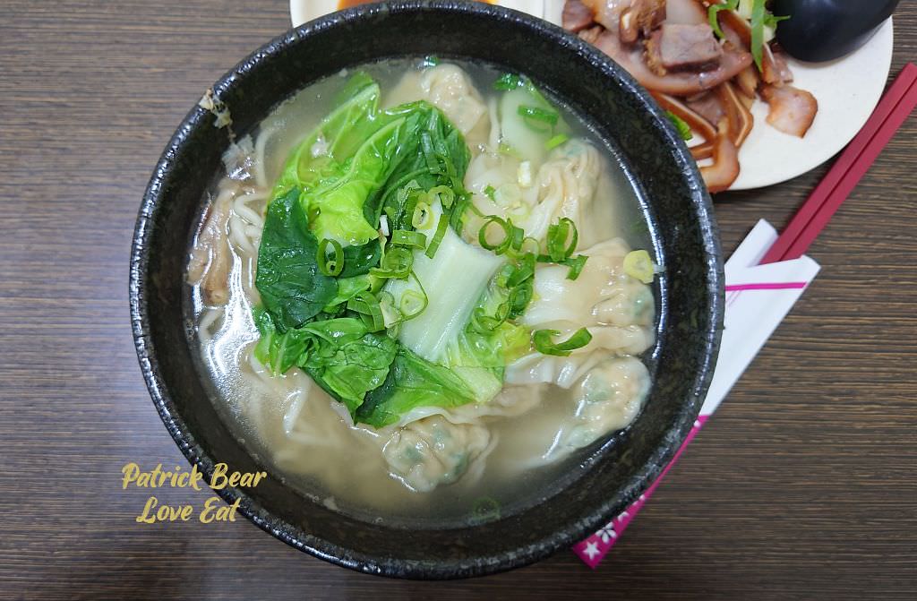 九號麵館｜明亮乾淨且再訪率高到破表的草屯麵館!!!牛肉麵、水餃都好吃～111.8.20重新改版～