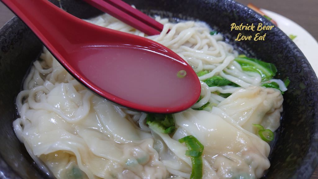 九號麵館｜明亮乾淨且再訪率高到破表的草屯麵館!!!牛肉麵、水餃都好吃～111.8.20重新改版～