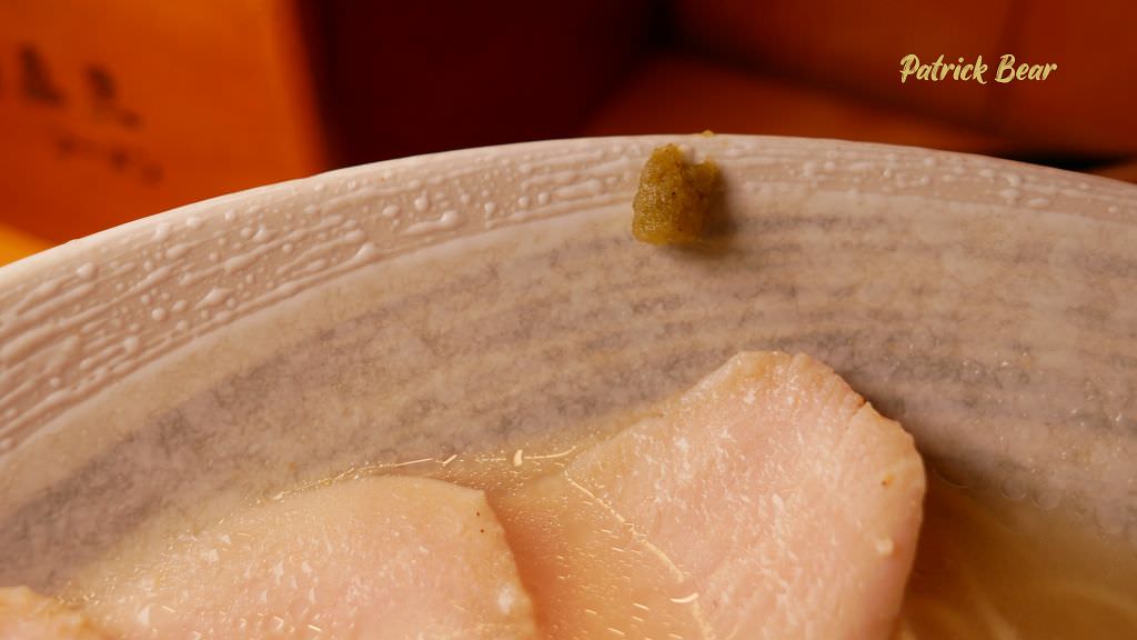 麵五三屋台ラーメン︱在田邊架起九州屋台的草屯拉麵店，能吃到柴窯五十三披薩!還有一定要預訂的田間小路五十一號麵包～111.3初訪