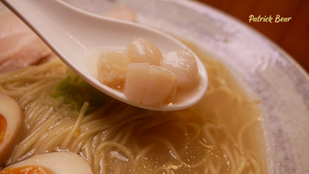 麵五三屋台ラーメン︱在田邊架起九州屋台的草屯拉麵店，能吃到柴窯五十三披薩!還有一定要預訂的田間小路五十一號麵包～111.3初訪