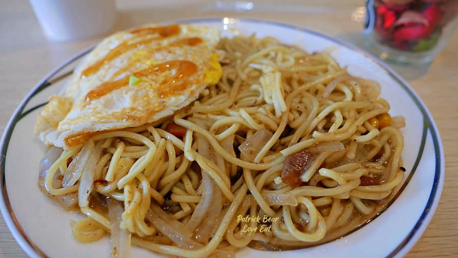 找胖早午餐Morning Fat︱不論漢堡、抓餅都好吃!!!充滿文青氣息的南投草屯虎山路早午餐店～112.6.18歇業，改為─呷島商行