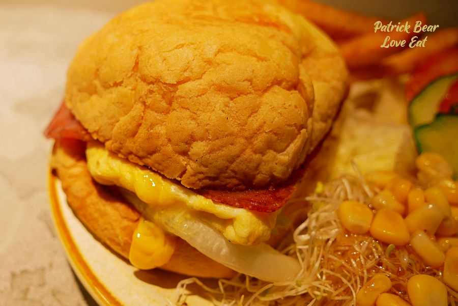 找胖早午餐Morning Fat︱不論漢堡、抓餅都好吃!!!充滿文青氣息的南投草屯虎山路早午餐店～112.6.18歇業，改為─呷島商行