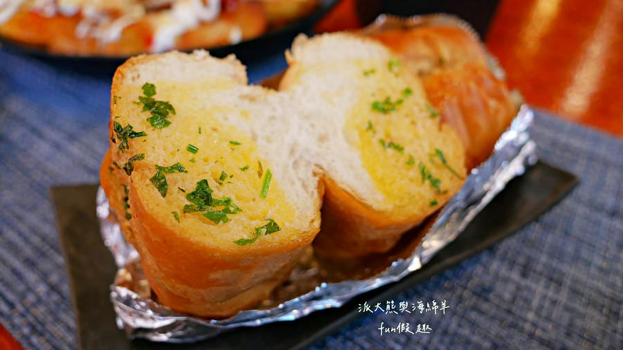 斯威比漢堡 Sweet bits and Burgers︱美味又道地的澳洲漢堡在中興新村!午後飄揚起異國香味～114.8.21重新開幕!